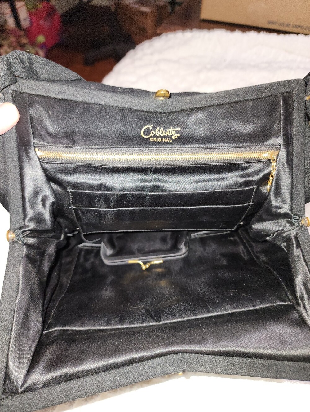 Elegant Vintage 1950's Black Coblentz Purse w/ Satin Lining and Gold Accent - Picture 6 of 12